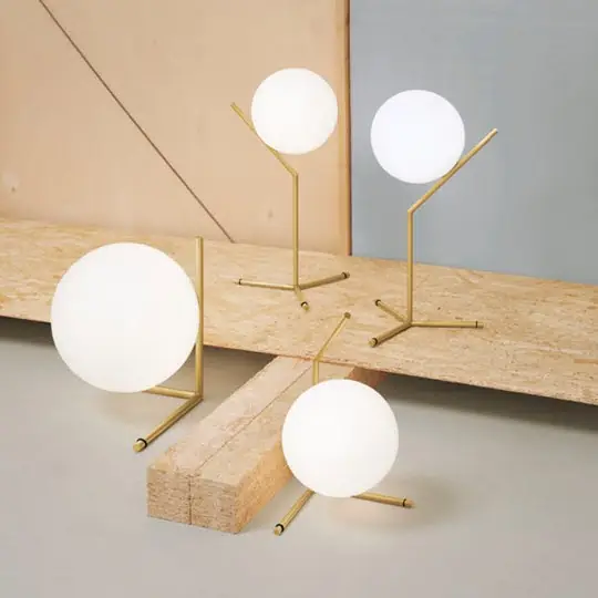 IC Light T