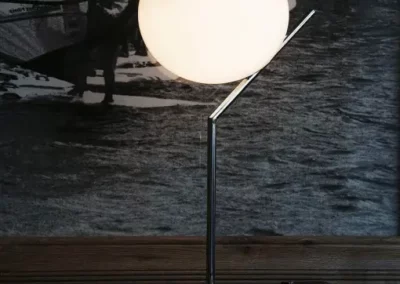 IC Light T