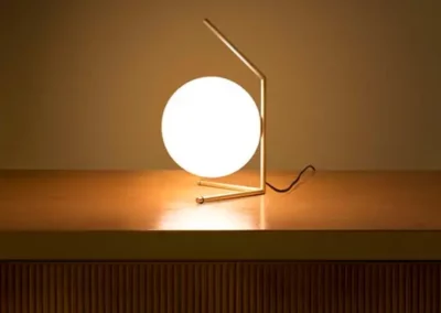 IC Light T